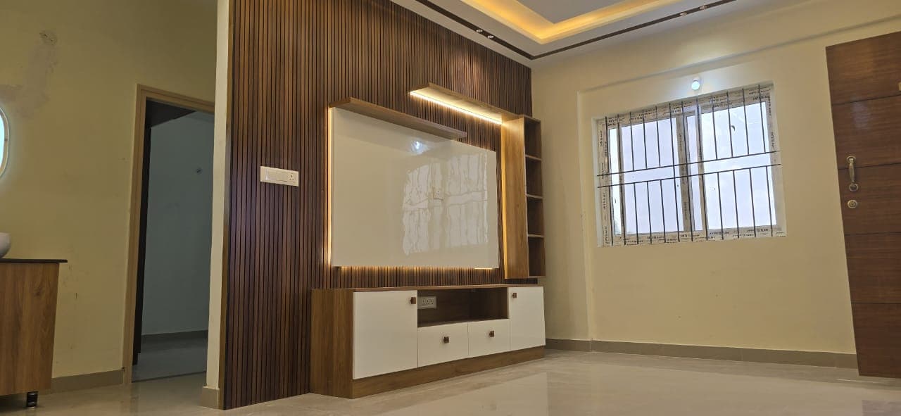 SKANDHA Developers Apartment - Image 4