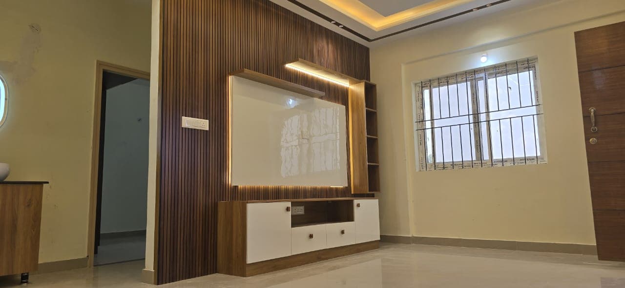 SKANDHA Developers Apartment - Image 6